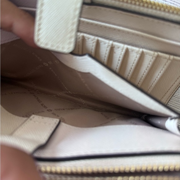 Michael Kors Wallet Wristlet - Picture 5 of 6